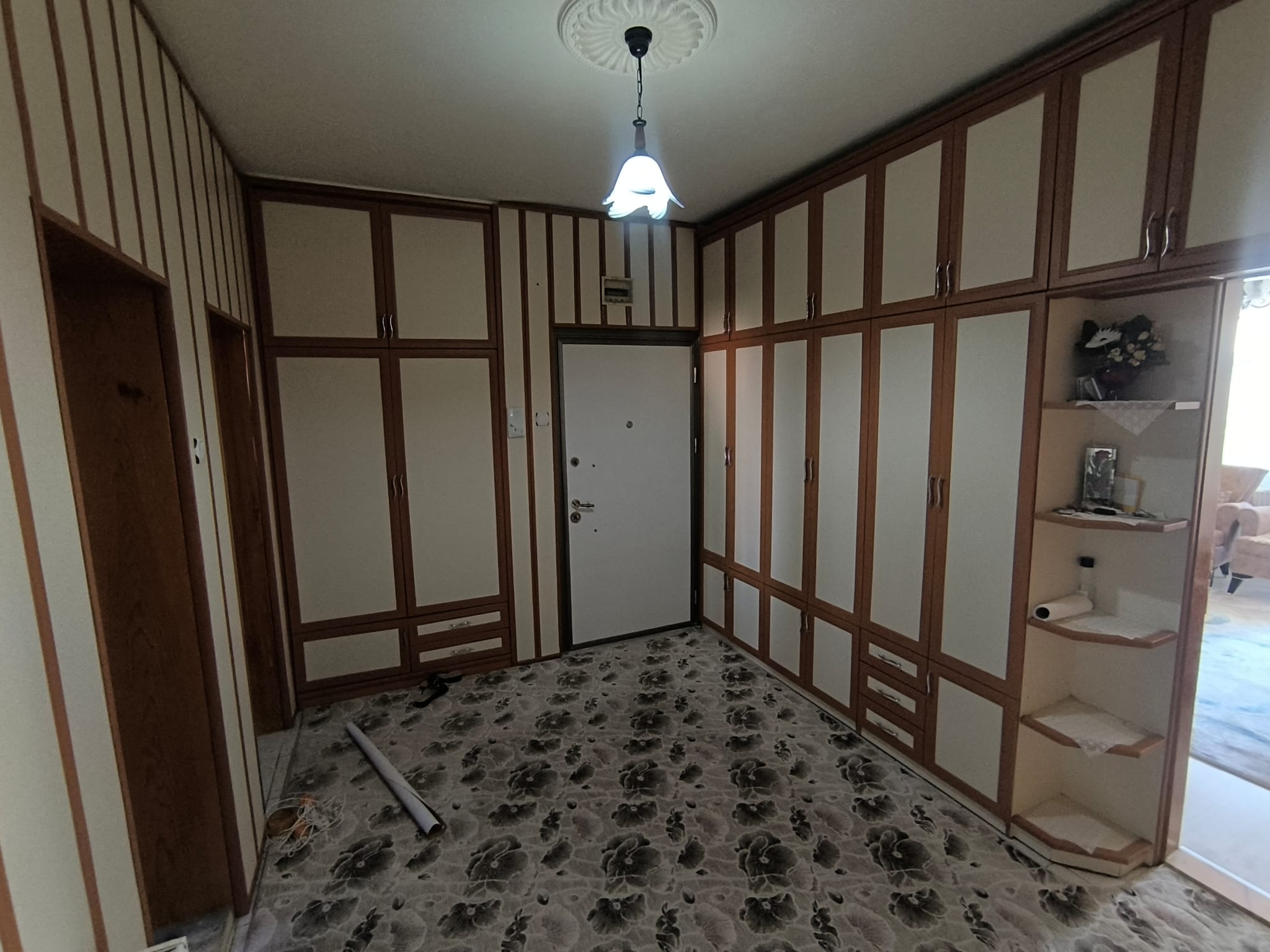MABEL'DEN BUHARADA SATILIK GENİŞ AÇIK CEPHELİ 3+1 DAİRE